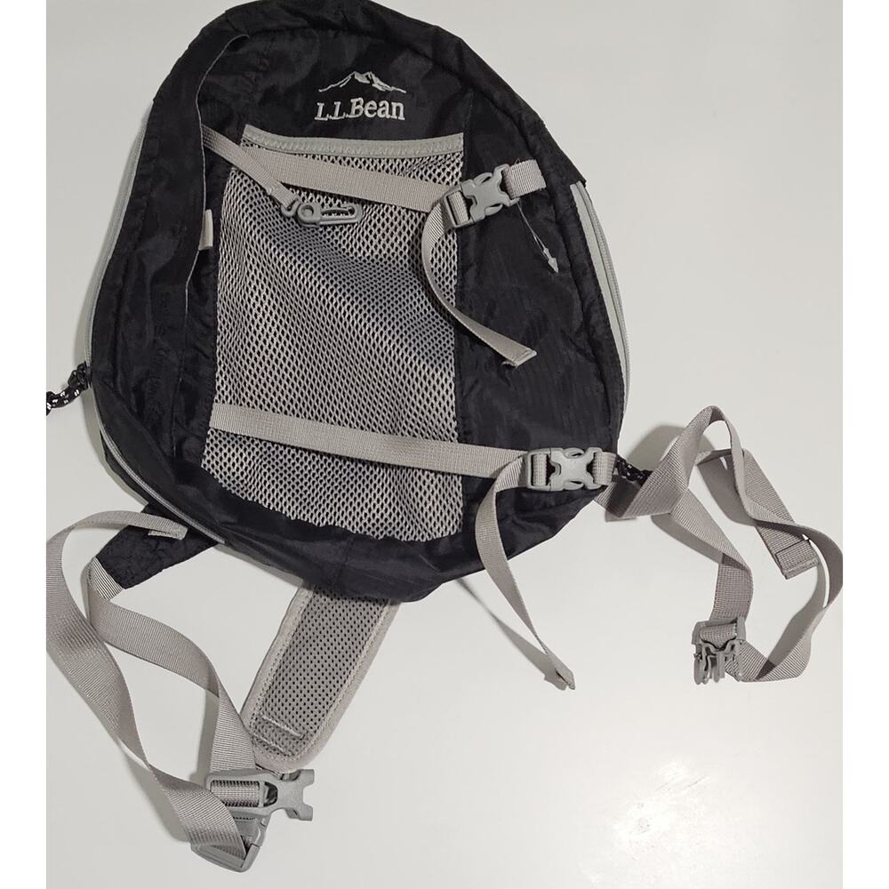 LL Bean Single Strap Sling Bag Black/Grey Unisex